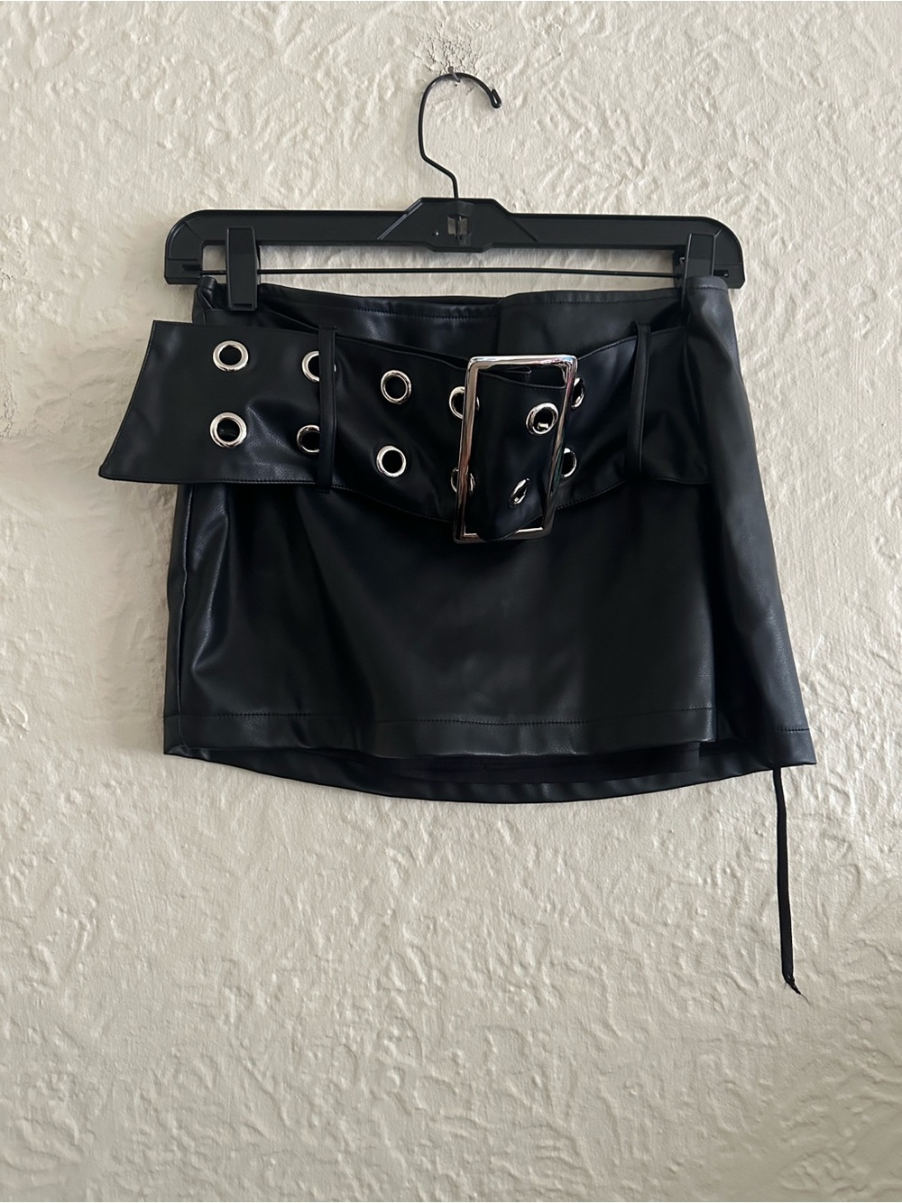 Revolve Superdown Black Faux Leather Mini Skirt Silver Buckle NWT Medium